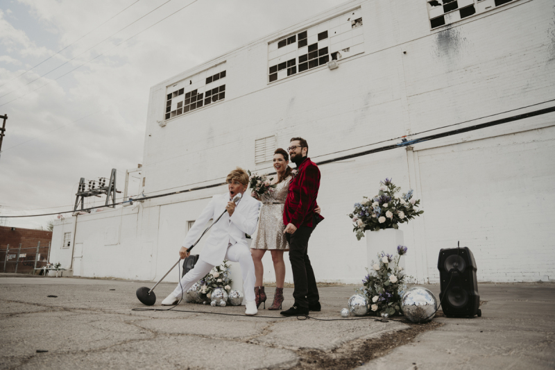 elopement-venue-downtown-alley_1