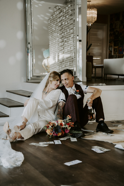 elopement-venue-downtown-alley_23