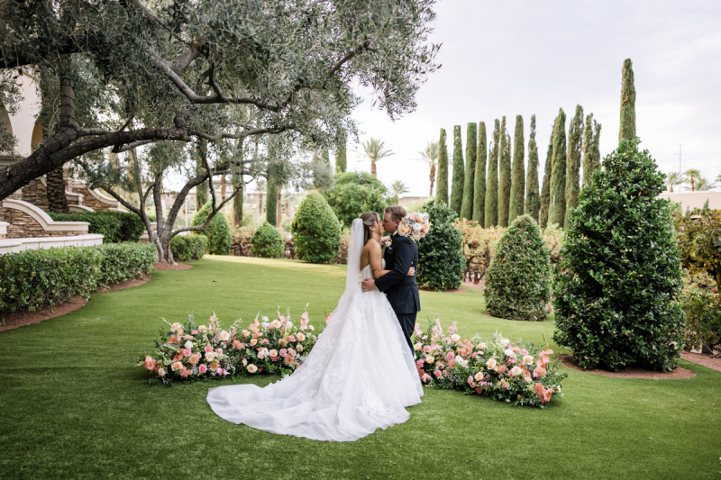 green-valley-ranch-casino-weddings-anniezanderweddinghighlights-16