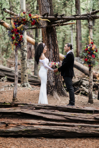 lee-canyon-ski-resort-weddings-08162023_leecanyonpromoshootliz_cactuscollectiveweddings_4
