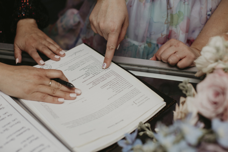 elopement-venue-little-white-chapel_11