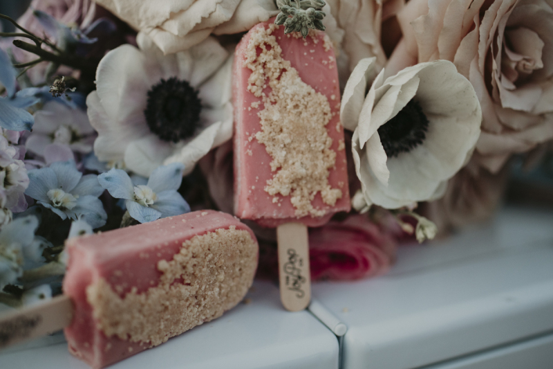 elopement-venue-little-white-chapel_25