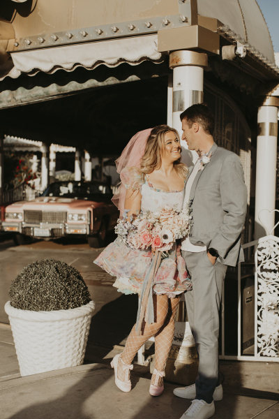 elopement-venue-little-white-chapel_32