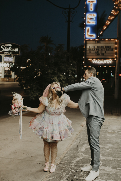 elopement-venue-little-white-chapel_35