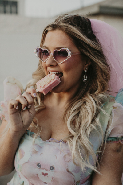 elopement-venue-little-white-chapel_38