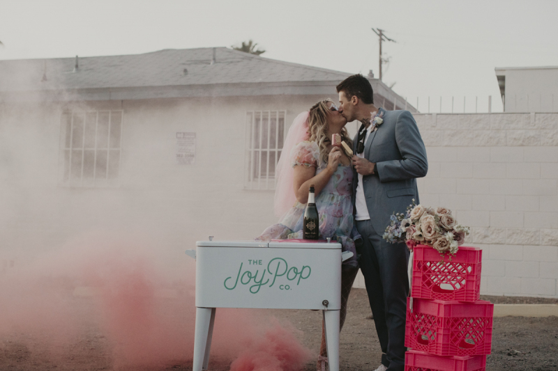 elopement-venue-little-white-chapel_44