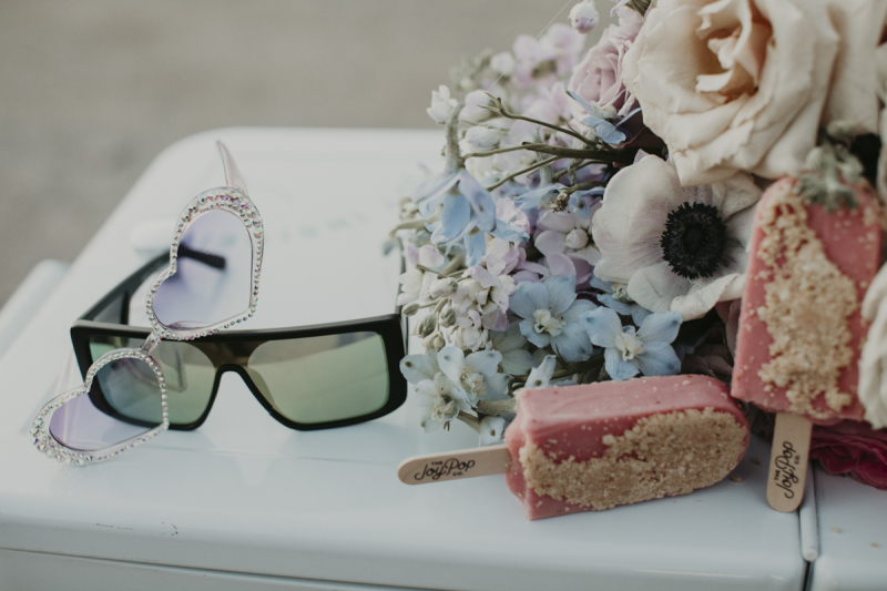 elopement-venue-little-white-chapel_46