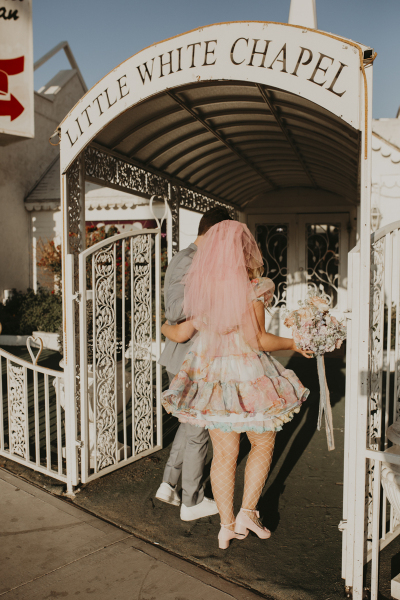 elopement-venue-little-white-chapel_59