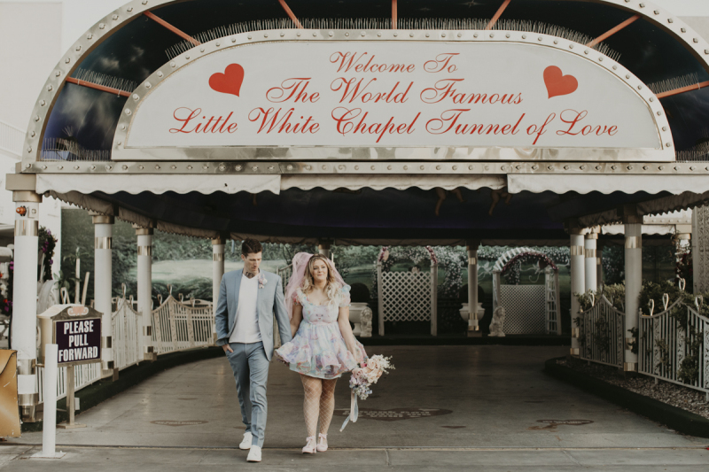 elopement-venue-little-white-wedding-chapel-las-vegas